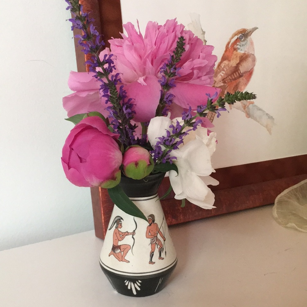 *Weird!* Vintage Italian Pottery Vase